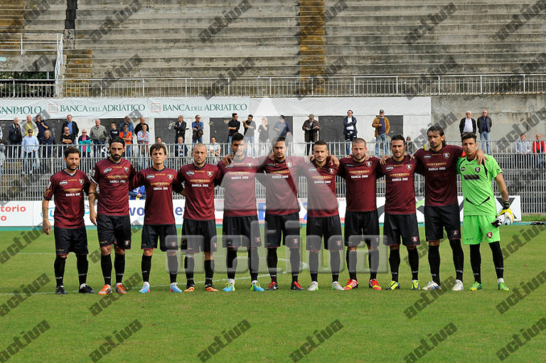 ASCOLI UNIONE SPORTIVA SALERNITANA 1919 Navigare Necesse Est ASCOLI UNIONE SPORTIVA SALERNITANA 1919 Navigare Necesse Est